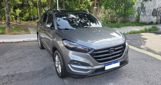 HYUNDAI TUCSON 1.6 16V T-GDI GASOLINA GLS ECOSHIFT HYUNDAI TUCSON 1.6 16V T-GDI GASOLINA GLS ECOSHIFT